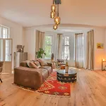 Aeronaut Suits By Pearl1 公寓式酒店 4*