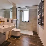 Aeronaut Suits By Pearl1 公寓式酒店