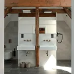 Aeronaut Suits By Pearl1 公寓式酒店