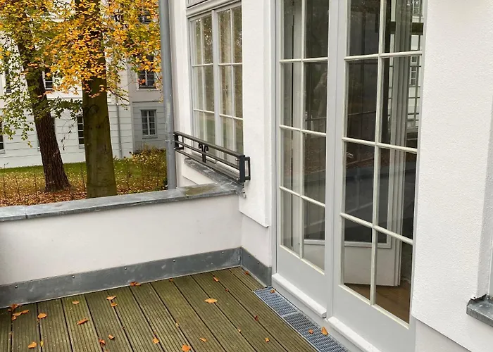 Aeronaut Suits By Pearl1 Aparthotel Berlino