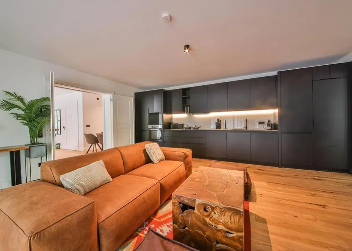 Aeronaut Suits By Pearl1 Апарт-отель Берлин