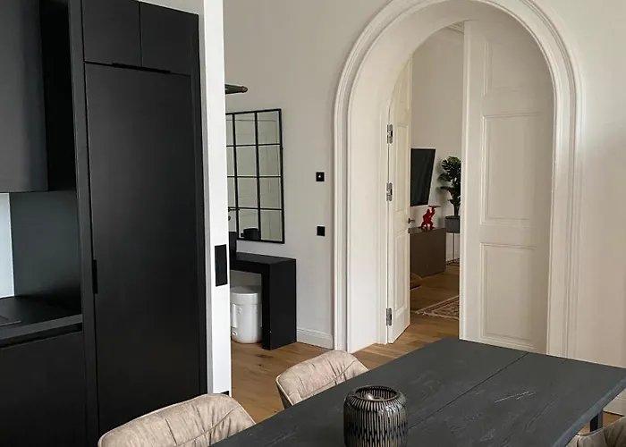 Aeronaut Suits By Pearl1 Berlin