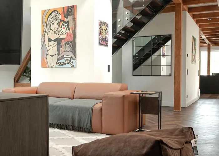 Aeronaut Suits By Pearl1 4*