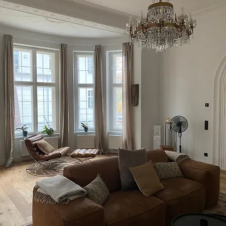 Aeronaut Suits By Pearl1 Berlin