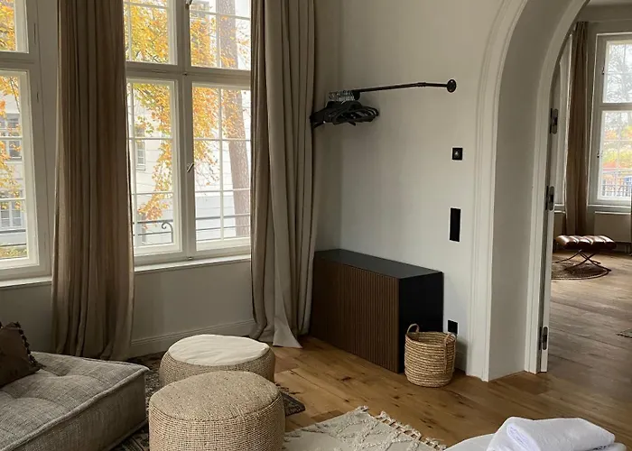 Aeronaut Suits By Pearl1 Apart-hotel